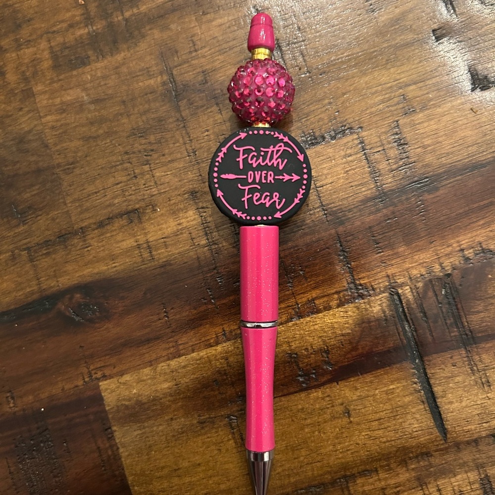 NWT Pink and Black Faith Over Fear Pen